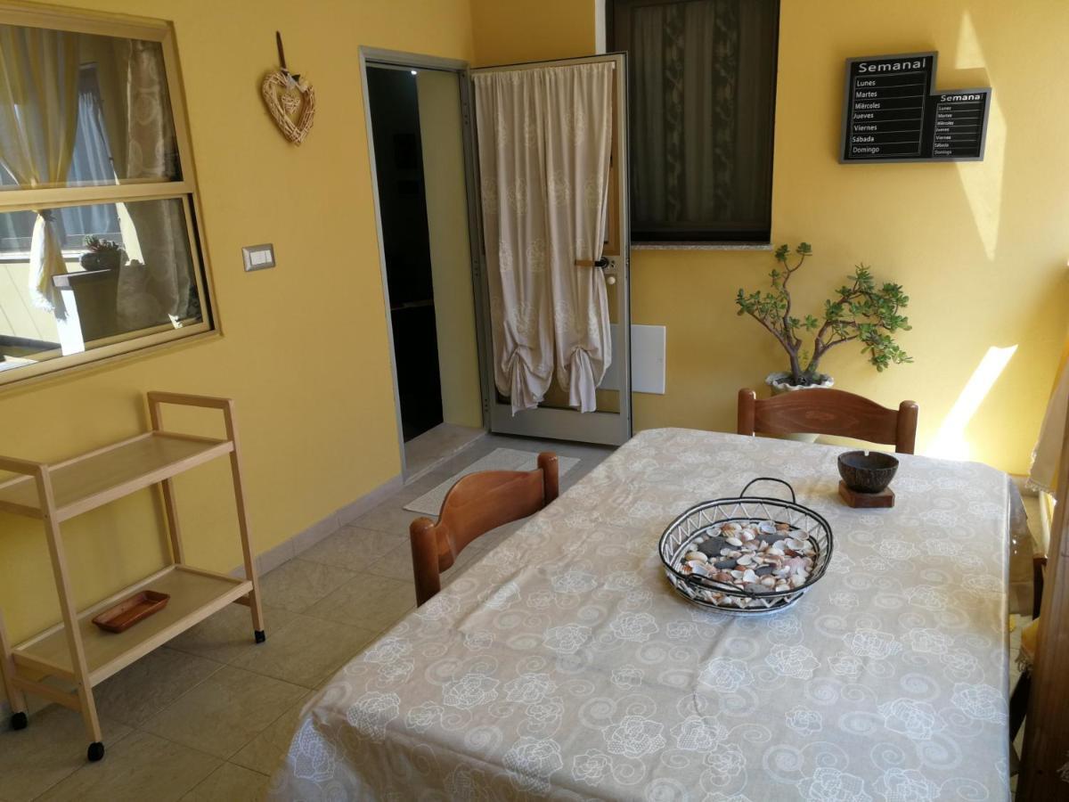 Willa Casa Debby Porto Torres Zewnętrze zdjęcie
